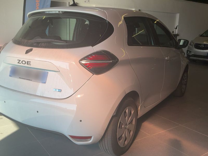 Renault Zoe electric drive 51 kW Life — zdjęcie 6