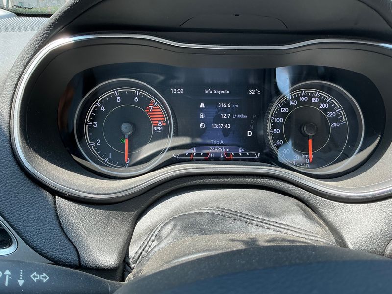 Jeep Cherokee 3.2 V6 Limited 4WD — zdjęcie 13