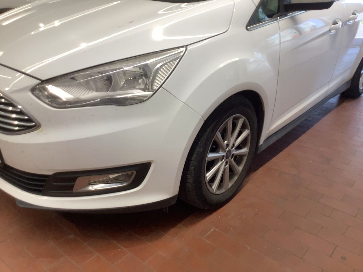 Ford Grand d'occasion