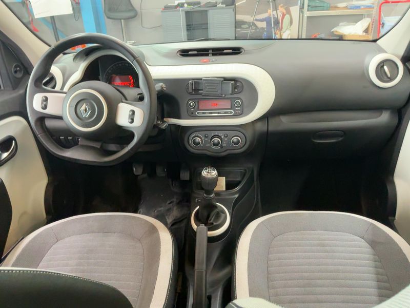 Renault Twingo 1.0 SCe Limited — zdjęcie 12