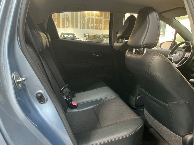 Toyota Yaris 1.4 D-4D Style — zdjęcie 14