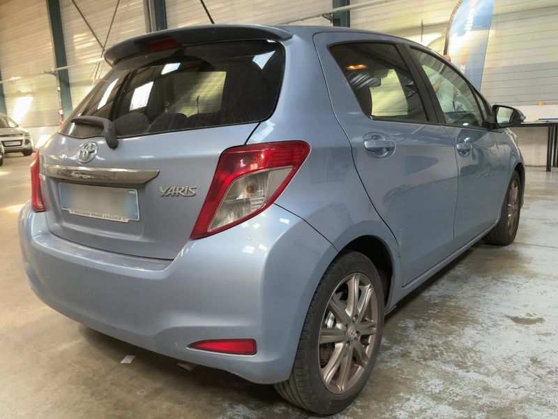 Toyota Yaris 1.4 D-4D Style — zdjęcie 6
