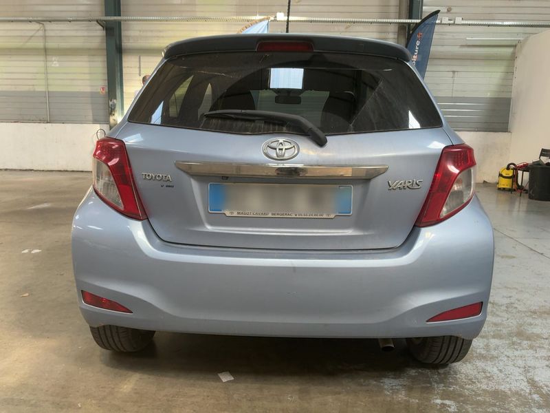 Toyota Yaris 1.4 D-4D Style — zdjęcie 5