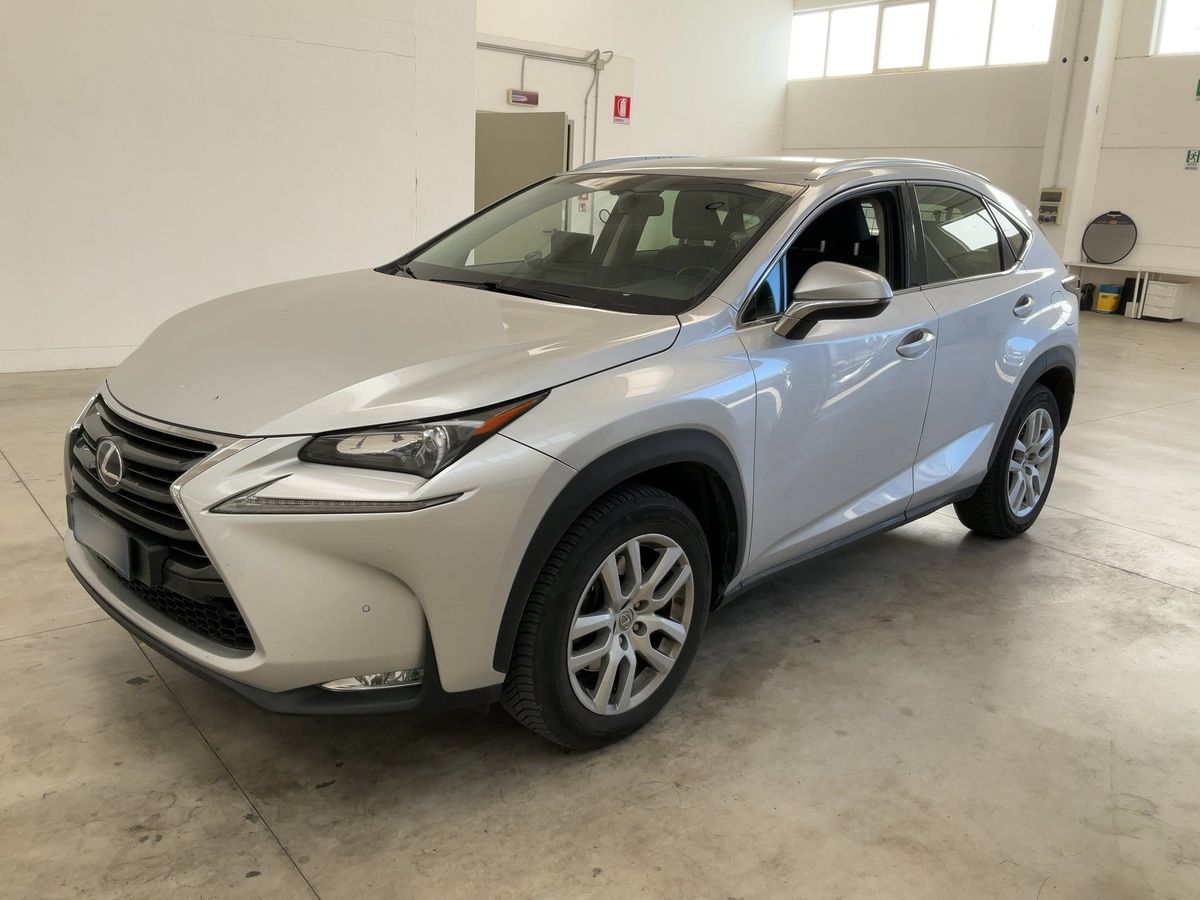 Lexus NX-Serie 2017