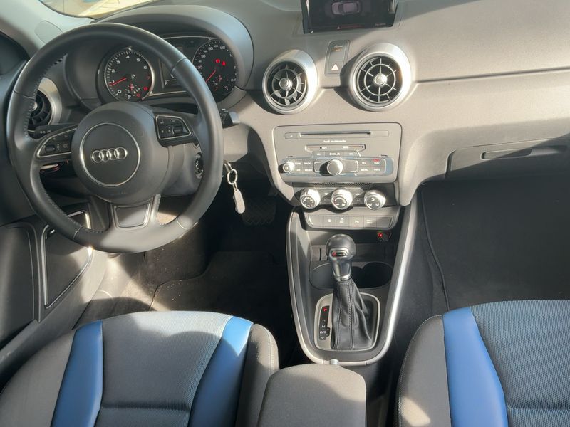 Audi A1 Sportback 1.4 TFSI Adrenalin2 — zdjęcie 12