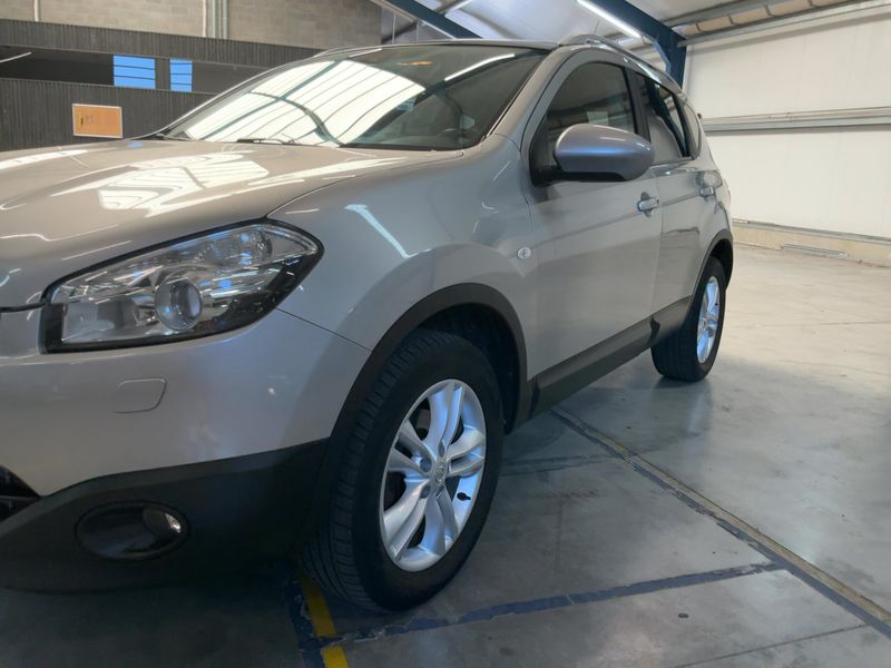 Nissan Qashqai 1.6 dCi Tekna — zdjęcie 2