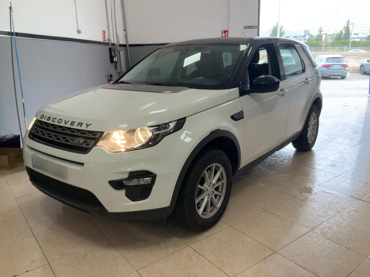 Land Rover 2016