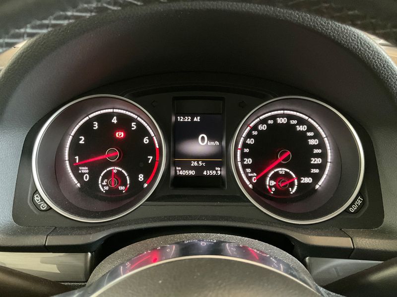 Volkswagen Scirocco 2.0 TSI Allstar BlueMotion Tech — zdjęcie 13