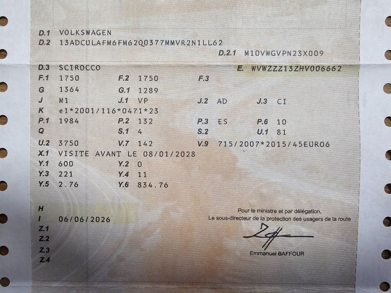 Volkswagen Scirocco 2.0 TSI Allstar BlueMotion Tech — zdjęcie 15