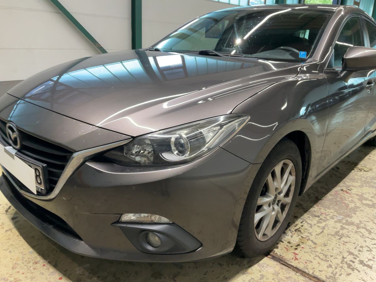 Mazda 3 2.0 Center-Line