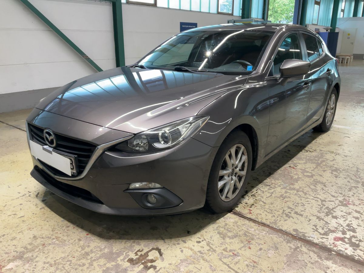 Mazda 3 2.0 Center-Line