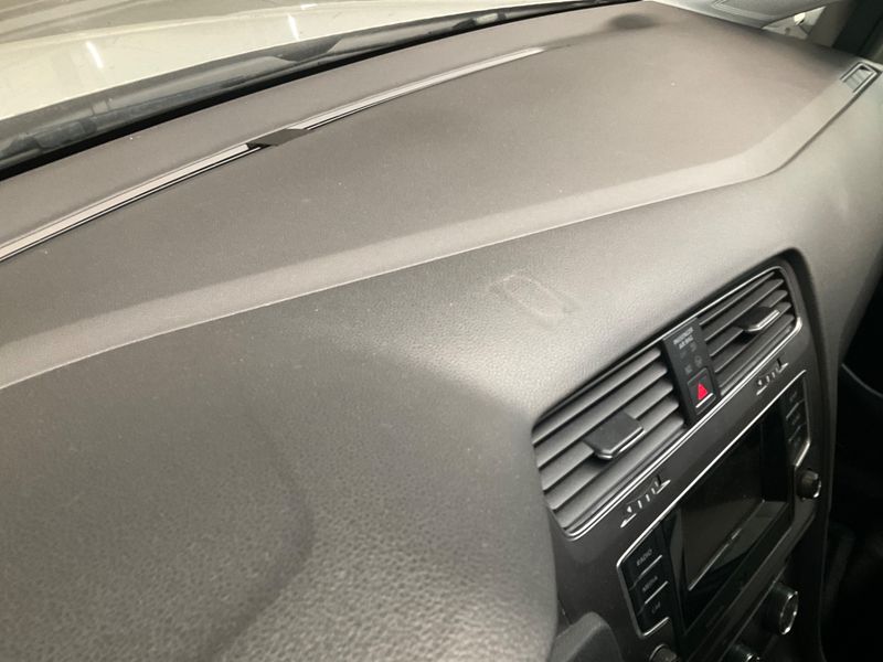Volkswagen Golf VII 1.6 TDI Trendline BlueMotion Tech 2015 – снимка 28
