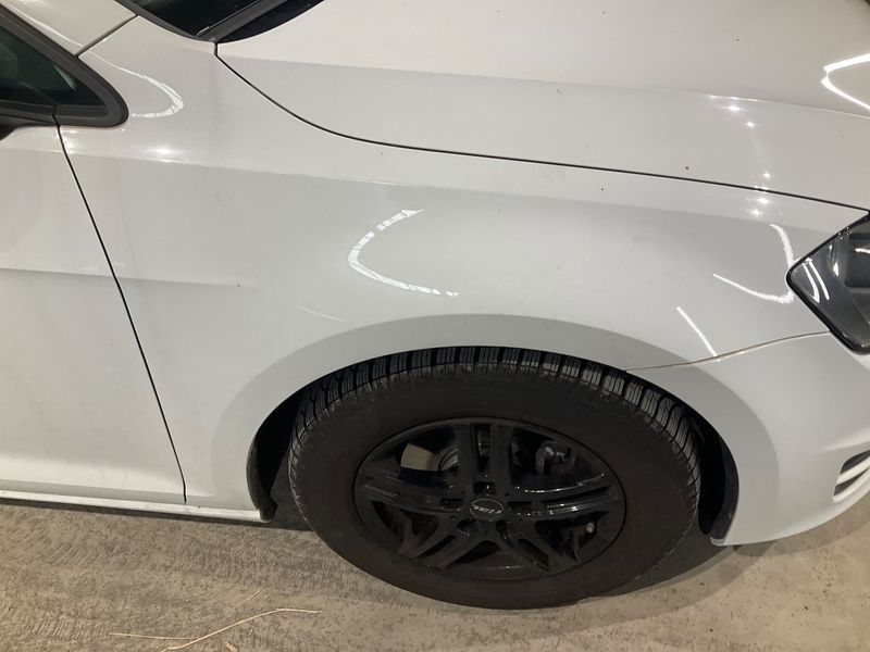 Volkswagen Golf VII 1.6 TDI Trendline BlueMotion Tech 2015 – снимка 21