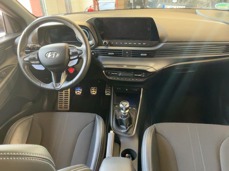 Hyundai i20 1.6 T-GDI N Performance — zdjęcie 12