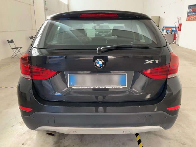 BMW X1 xDrive 18d — zdjęcie 5