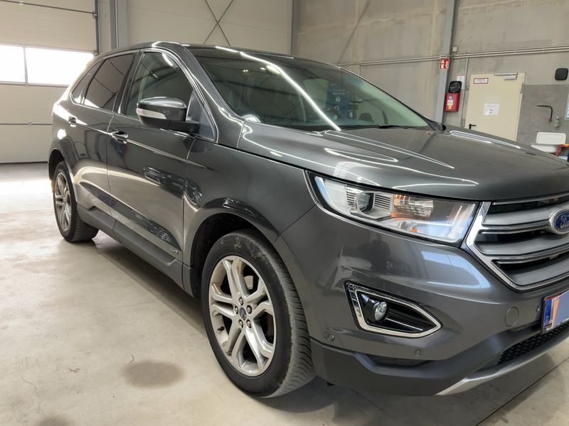 Ford Edge 2.0 TDCi Bi-Turbo Titanium 4x4 — zdjęcie 8