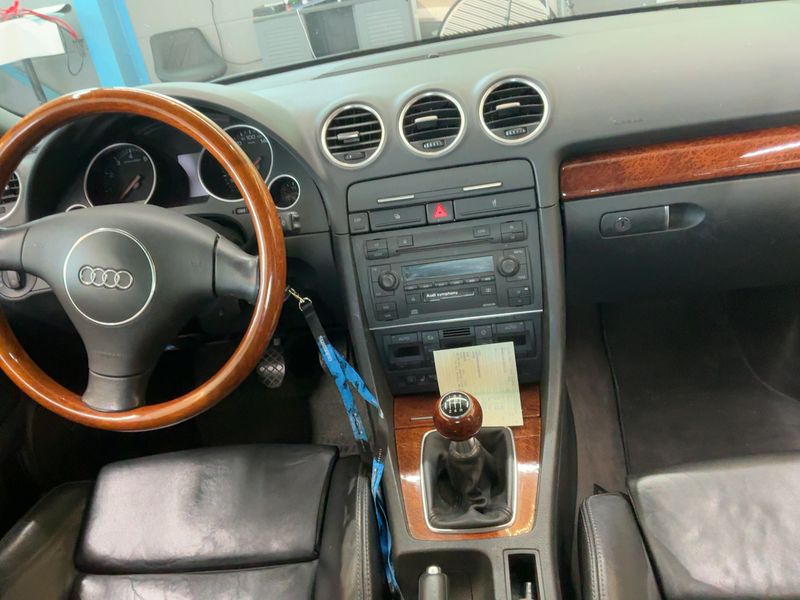 Audi A4 2.4 V6 — zdjęcie 12
