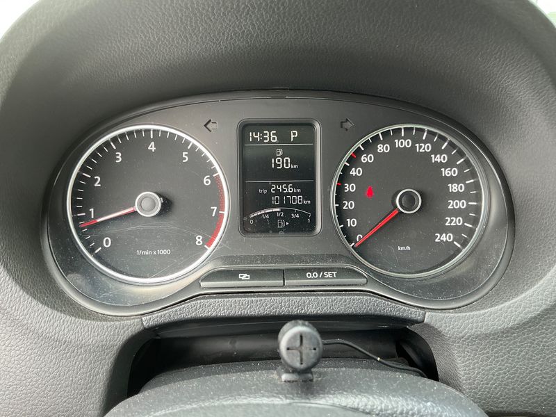 Volkswagen Polo 1.2 TSI Highline — zdjęcie 13