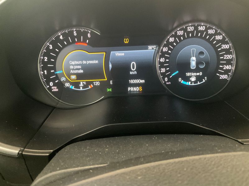 Ford Edge 2.0 TDCi Bi-Turbo Vignale 4x4 — zdjęcie 13