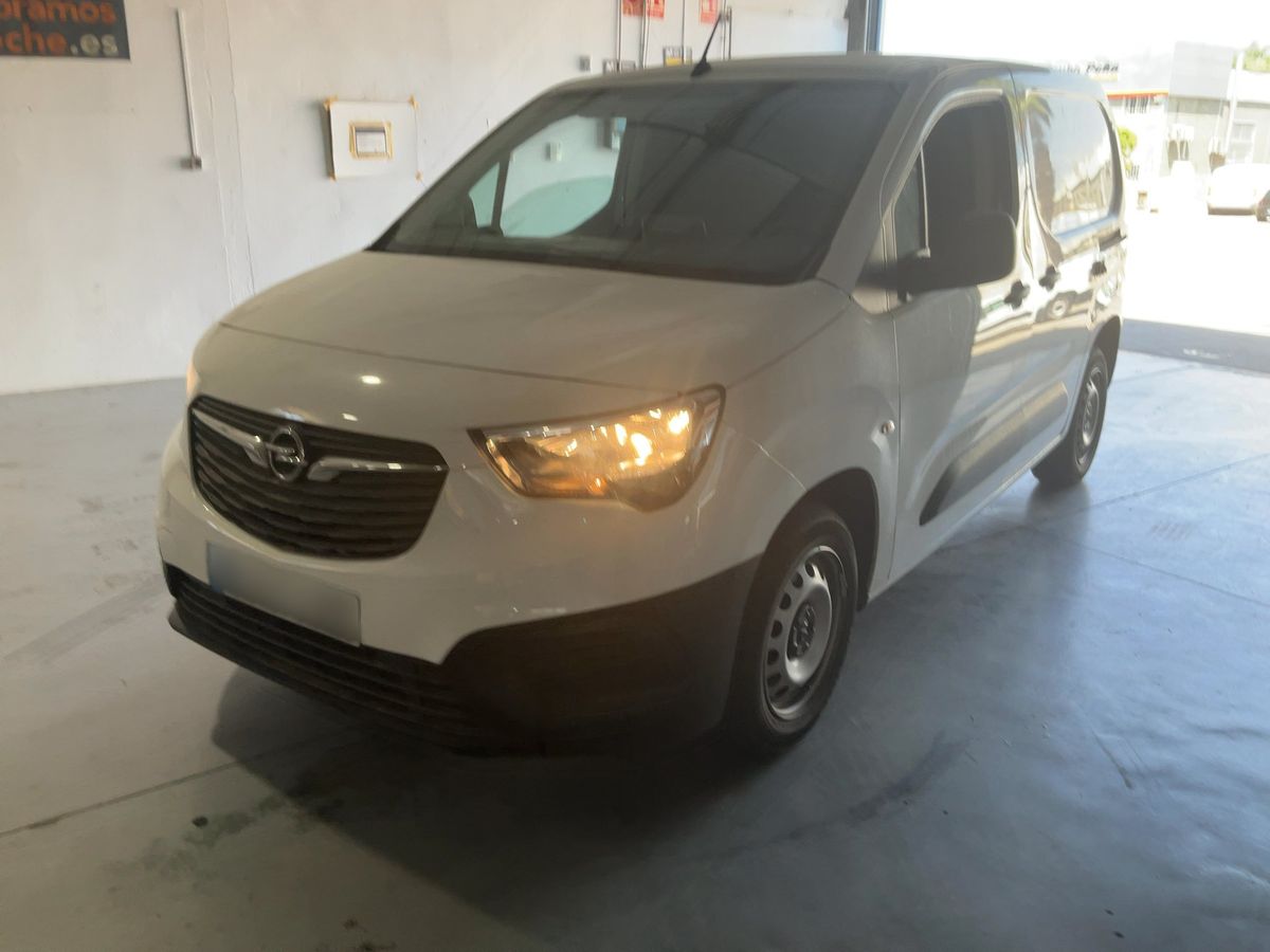 Opel Combo 2021