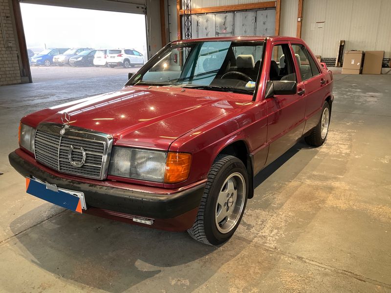 Mercedes-Benz 190/190 E E 190