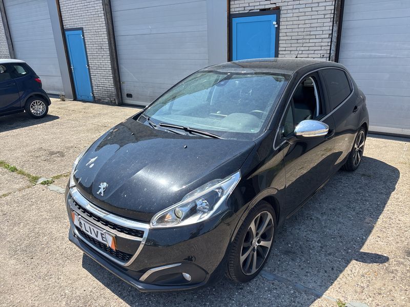 Peugeot 208 1.2 e-THP Féline 2016 – снимка 1