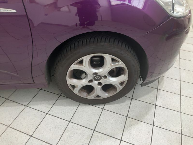 Citroen C3 1.2 e-VTi Exclusive 2016 – снимка 11