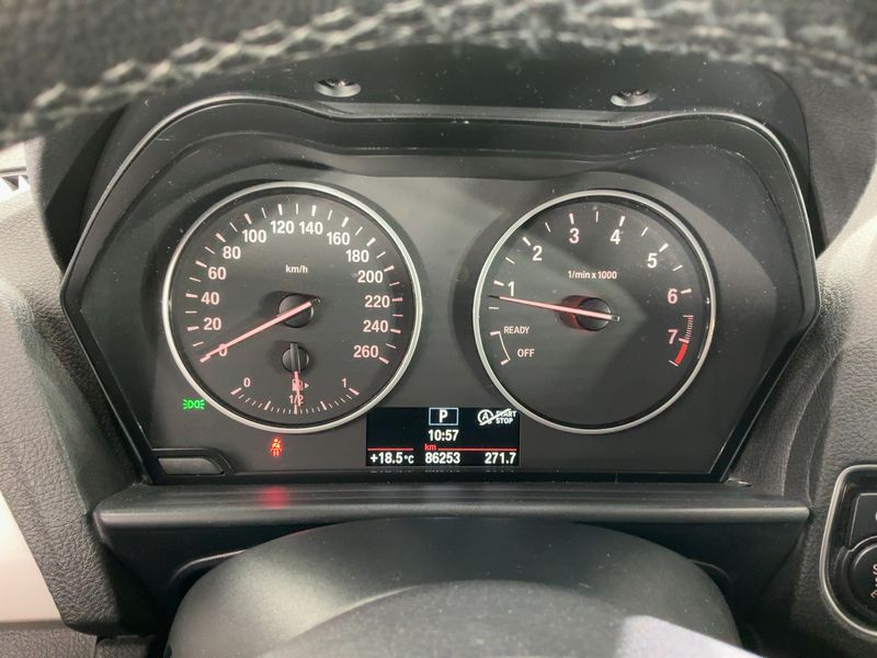 BMW 1er 118i — zdjęcie 13