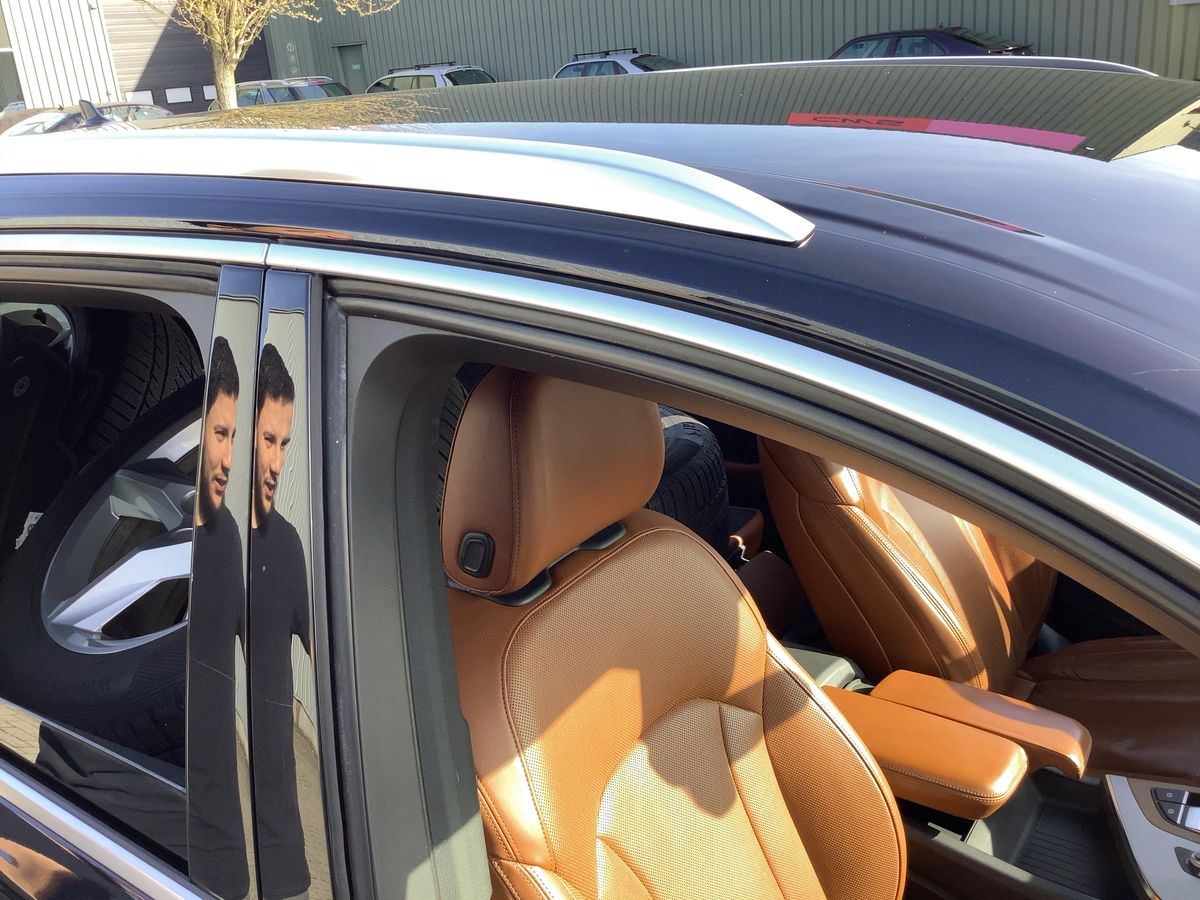Audi Q7 2017 — photo 14