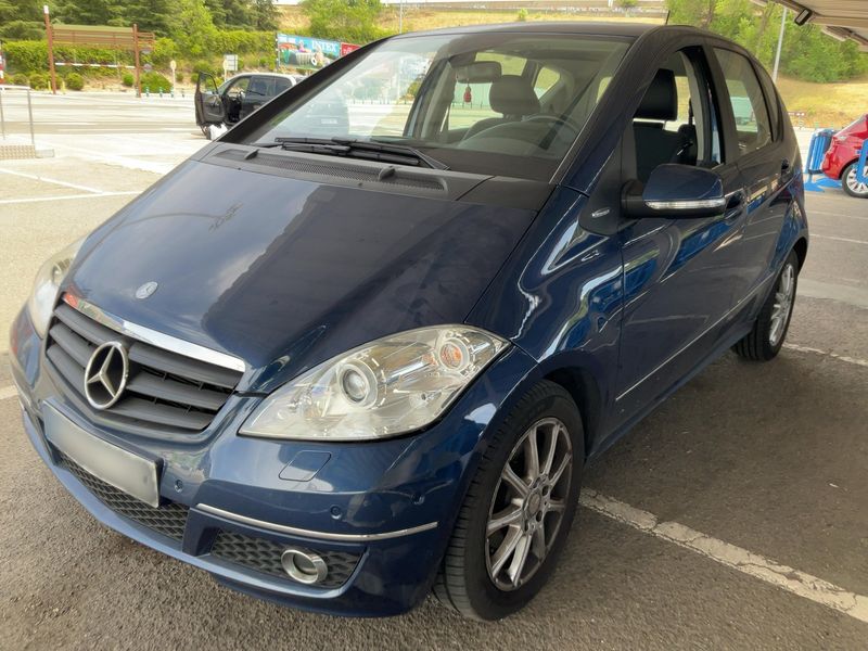 Mercedes-Benz A-Klasse A 180 CDI Special Edition Avantgarde — zdjęcie 2