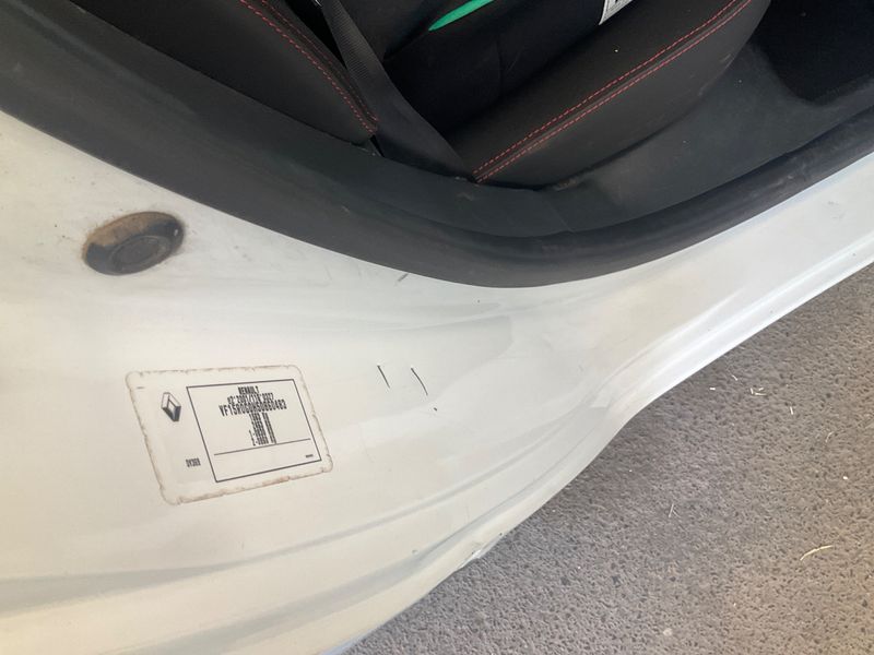 Renault Clio 1.2 Expression 2014 – снимка 27