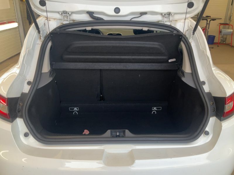 Renault Clio 1.2 Expression 2014 – снимка 15