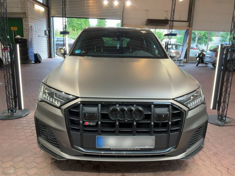 Audi SQ7 4.0 TDI quattro — zdjęcie 9