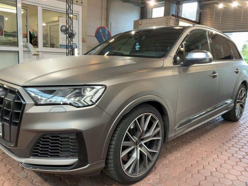 Audi SQ7 4.0 TDI quattro — zdjęcie 2