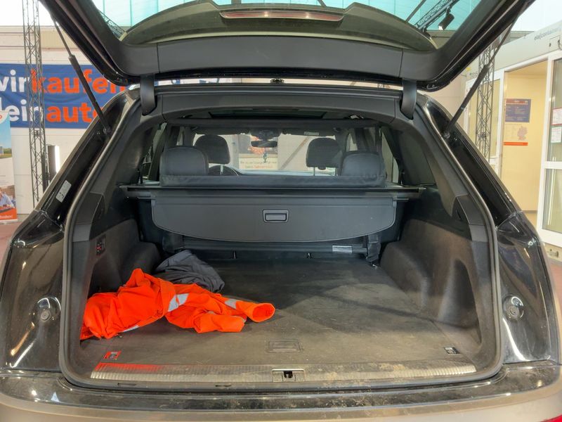 Audi SQ7 4.0 TDI quattro — zdjęcie 10