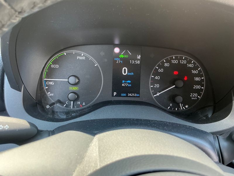 Mazda 2 1.5 Hybrid Pure — zdjęcie 13