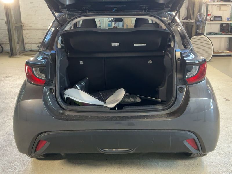 Mazda 2 1.5 Hybrid Pure — zdjęcie 10