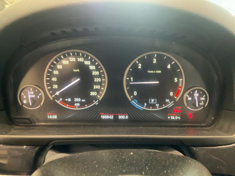 BMW 5er 520d — zdjęcie 13