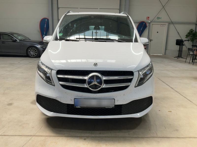 Mercedes-Benz V-Klasse V 250 d lang — zdjęcie 9