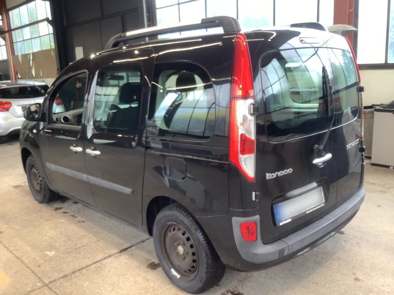 Renault Kangoo 1.2 TCe Energy Limited — zdjęcie 3