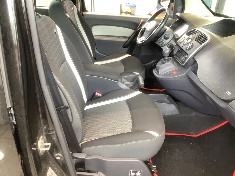 Renault Kangoo 1.2 TCe Energy Limited — zdjęcie 11