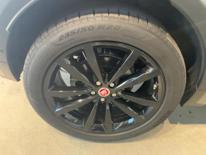 Jaguar E-Pace P200 R-Dynamic S AWD 2020 – снимка 9