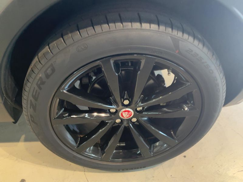Jaguar E-Pace P200 R-Dynamic S AWD 2020 – снимка 5