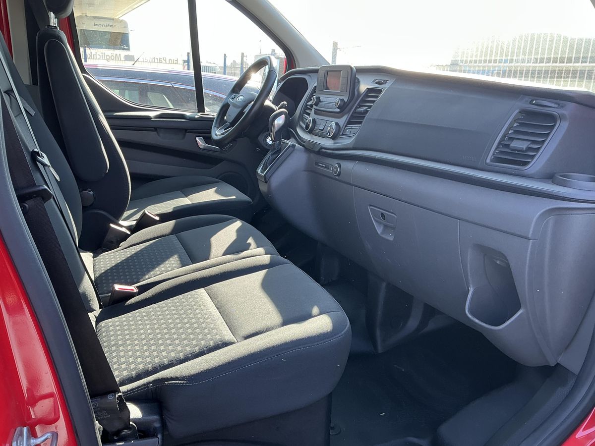 Ford Tourneo 2020 — photo 17
