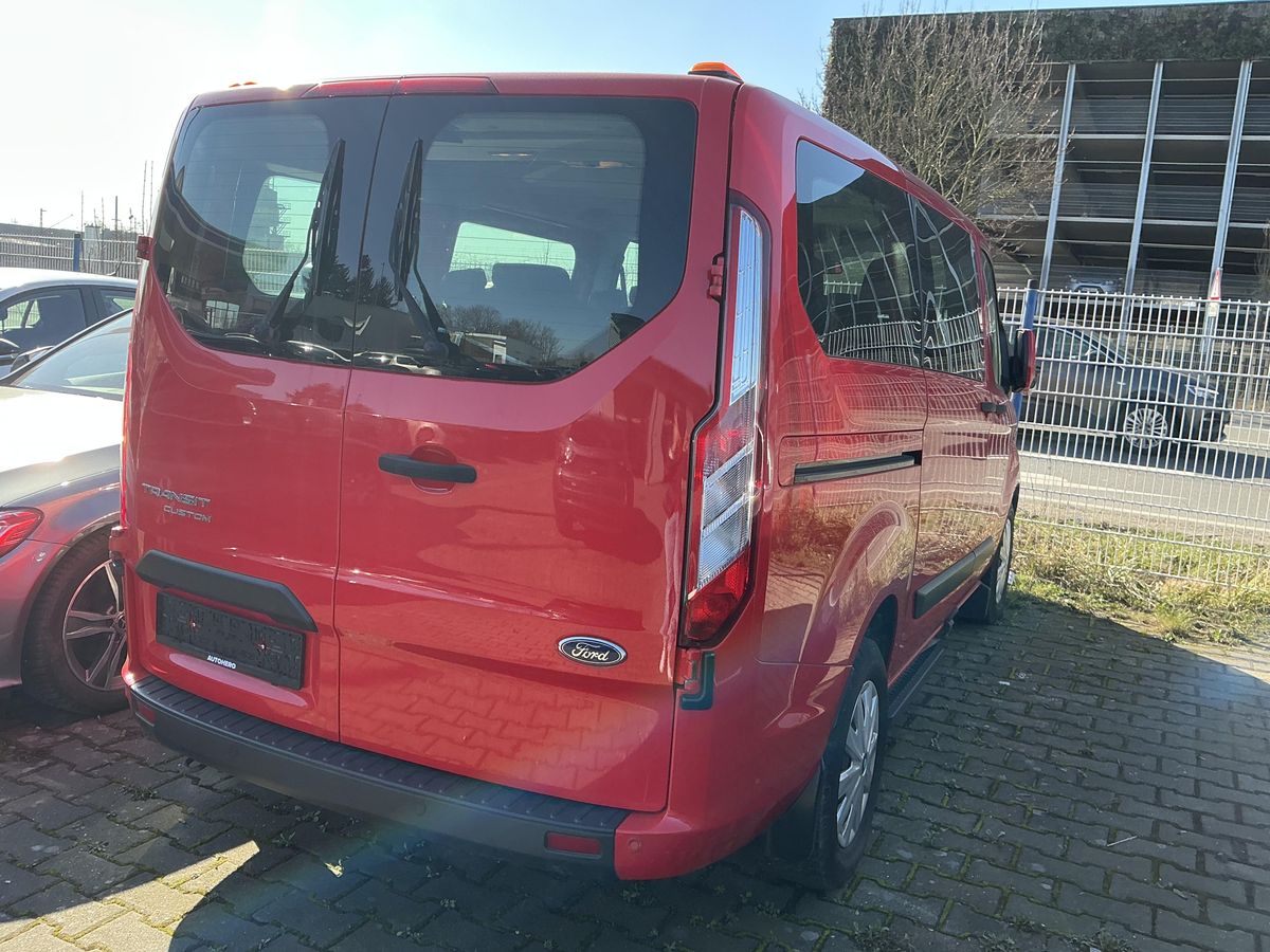 Ford Tourneo 2020 — photo 9