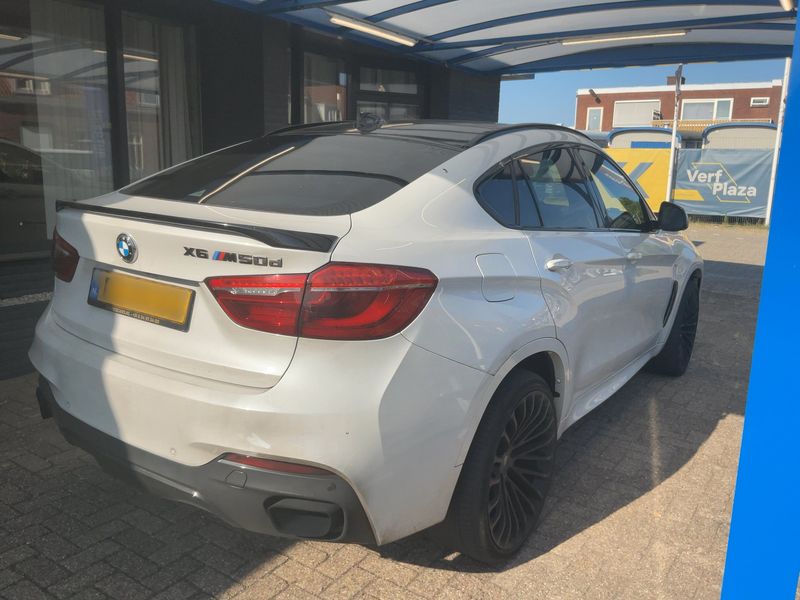 BMW X6 M50d — zdjęcie 6