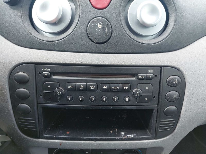 Citroen C3 1.4 Ambiance 2003 – снимка 55