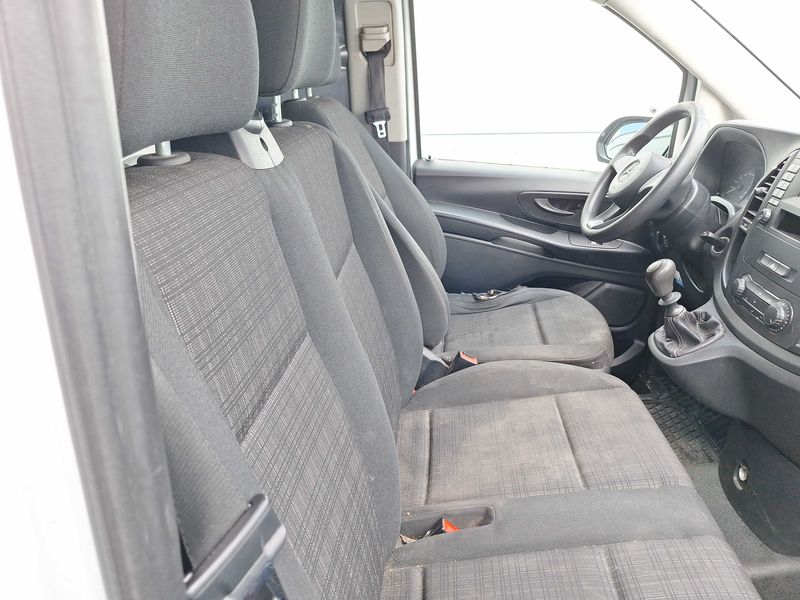 Mercedes-Benz Vito 109 CDI lang — zdjęcie 9