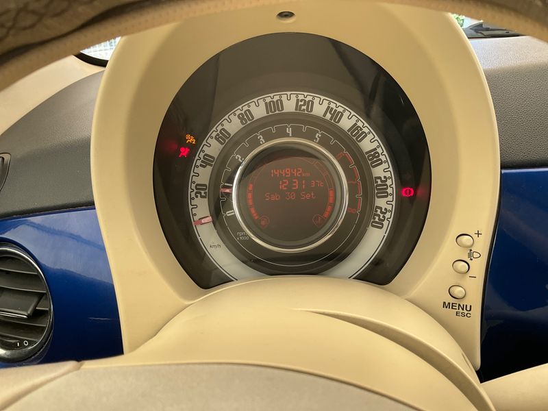 Fiat 500 1.2 Lounge — zdjęcie 4
