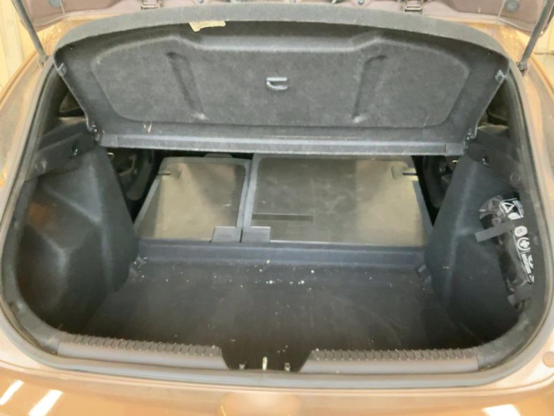 Hyundai i30 1.4 Classic — zdjęcie 10